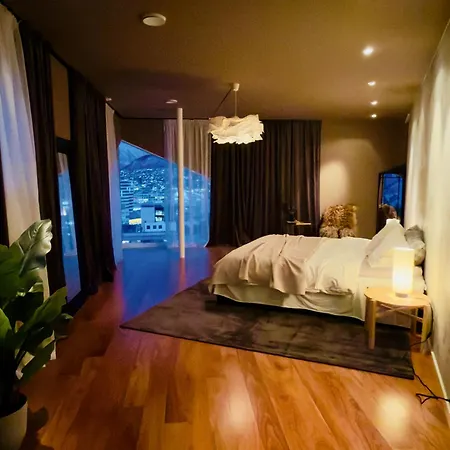 The Front Row Exclusive - With Unforgettable Views In Centre 트롬쇠